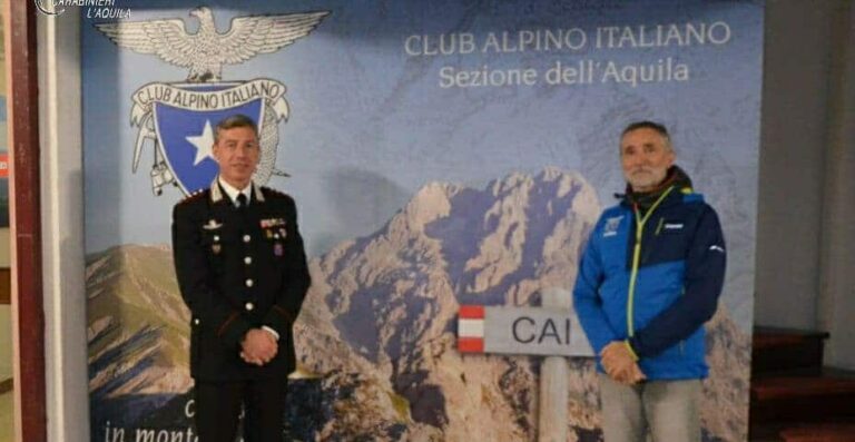 Carabinieri di L'Aquila e CAI in esercitazione|||