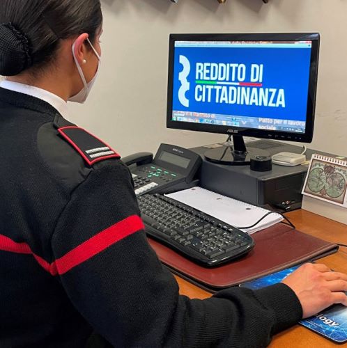 Reddito di cittadinanza: partono i controlli incrociati Inps e Ministero della Giustizia