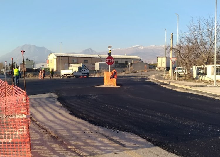 Proseguono i lavori per la realizzazione di una rotonda sulla SP 20 "Marruviana" presso un incrocio pericoloso di San Benedetto dei Marsi