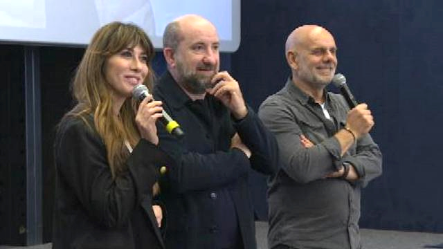 Antonio Albanese, Virginia Raffaele e Riccardo a Milani arrivati nel cinema di Pescasseroli per "Una sorpresa a parte"