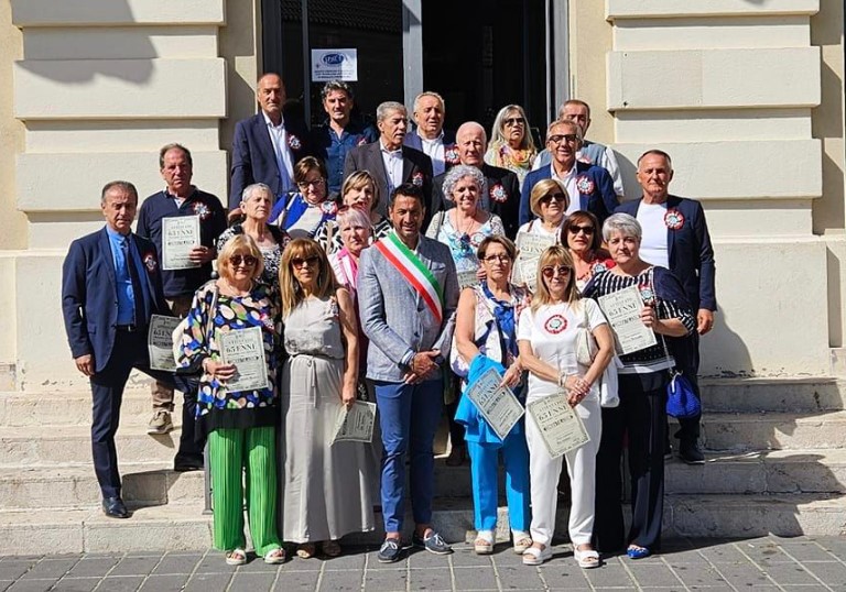 Il Sindaco di Pescina Mirko Zauri celebra i nati del 1959