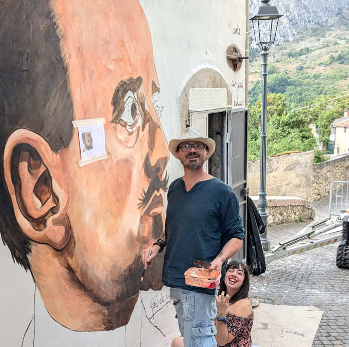 Ad Aielli un murale dedicato a Gabriele D'Annunzio