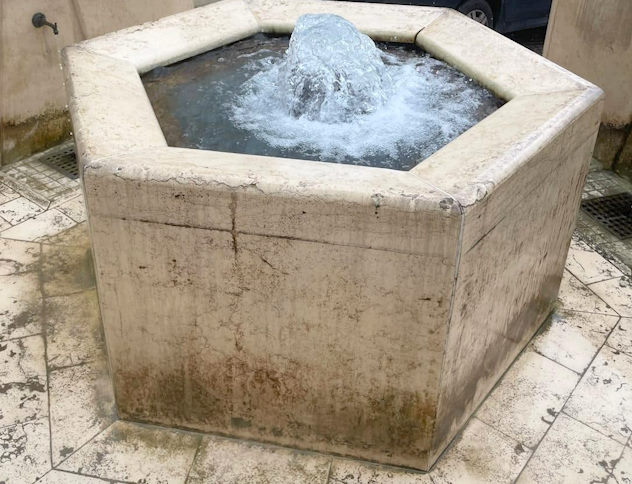 Revocato il divieto di utilizzo dell'acqua della Fonte di San Francesco a Celano