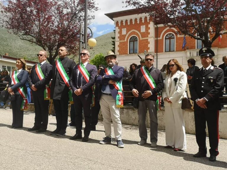 Massa d'Albe, 81 anni dal bombardamento: Gianfranco Tedeschi “Il valore della vita e l’inutilità di tutte le guerre”