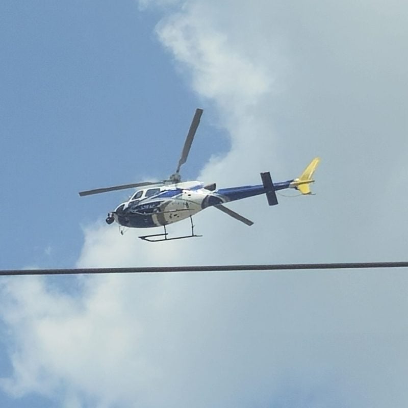 Elicottero a bassa quota su Avezzano, operazione di polizia? No, sono i controlli di Terna sulla rete elettrica