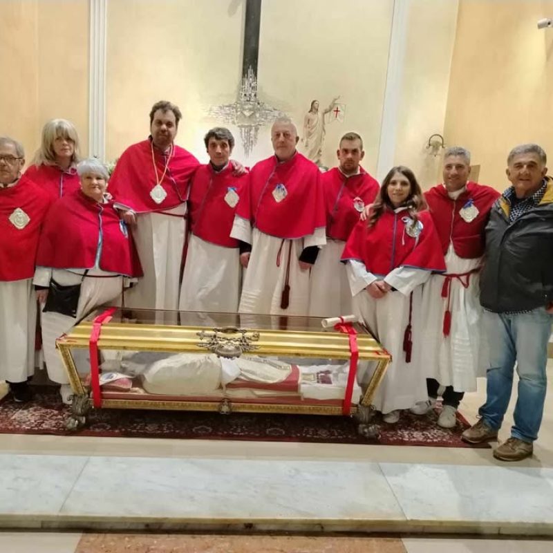 La comunità di Ortucchio accoglie il corpo di San Berardo