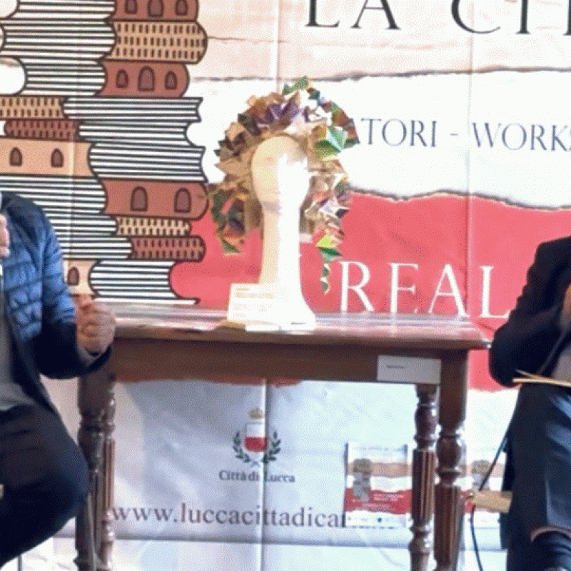Lucca accoglie calorosamente Angelo Pellegrino, poeta di Avezzano, e il suo libro "Non appendere il cuore al chiodo"