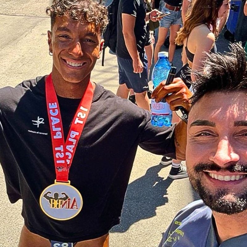 Daniel Nicoli è Campione Italiano Bodybuilding Novice all'AINBB Rimini Wellness 2025