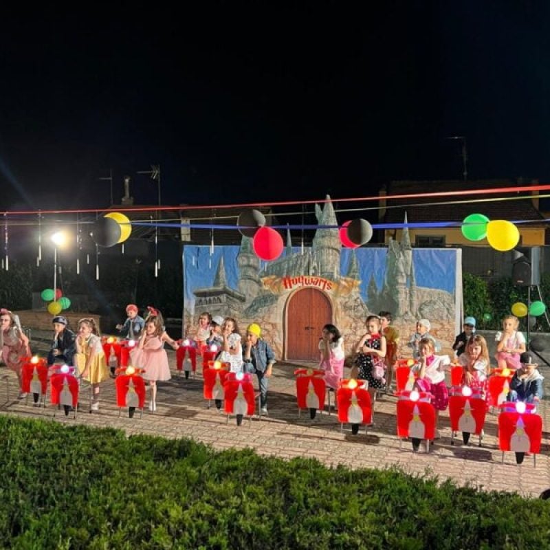 Una serata magica alla Scuola dell’infanzia M.T. Fatato: i piccoli diplomati salutano con canti, balli e incantesimi