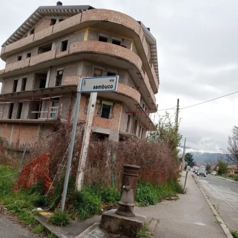 Via del Sambuco