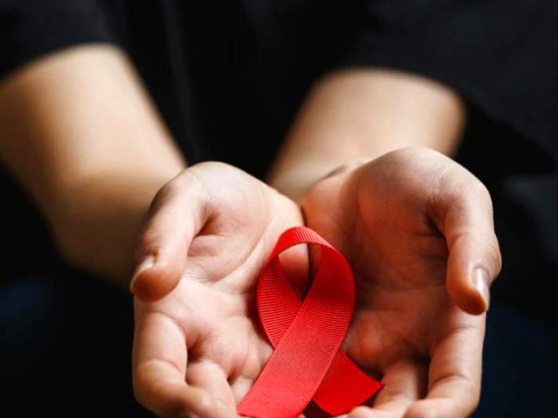 Aids, domani giornata mondiale: incidenza alta, appello a fare diagnosi precoce