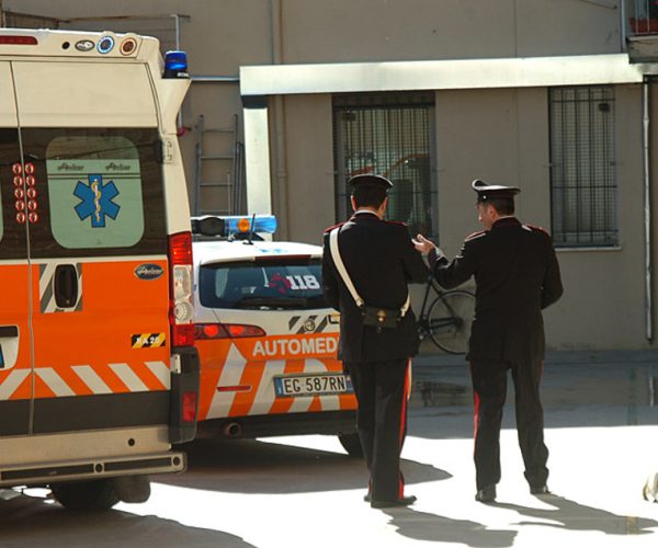 ambulanza-118-carabinieri