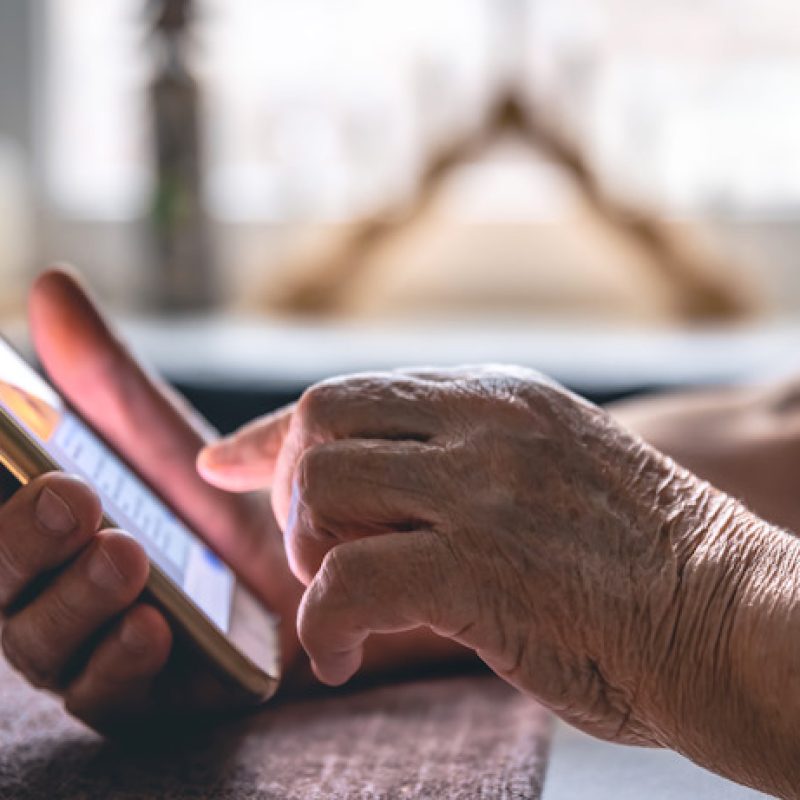 Allerta della Polizia Postale: "Attenzione alla truffa degli SMS e dei numeri a valore aggiunto (892-893)"