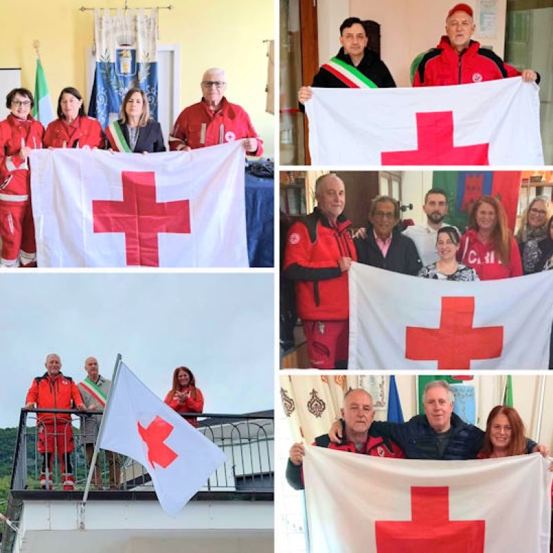 Consegna della bandiera della Croce Rossa ai Sindaci di Carsoli, Pereto, Rocca di Botte, Oricola e Sante Marie