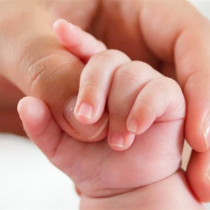 Celano sostiene la natalità: bonus comunale fino a 500 euro per i nuovi nati e i minori adottati