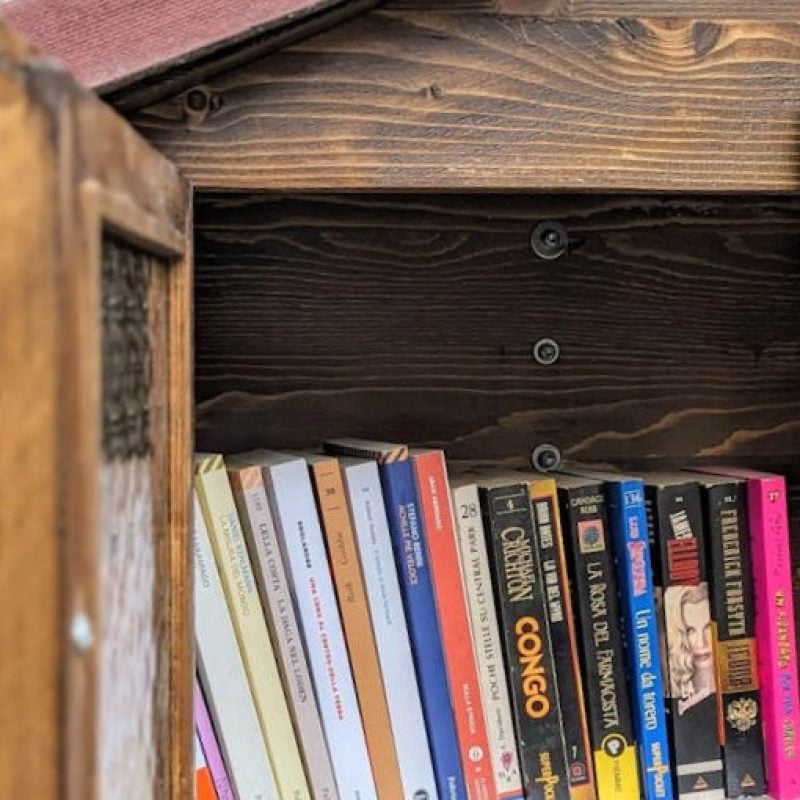 Magliano de' Marsi avrà la sua Casetta dei Libri grazie alla donazione dei quarantenni del Gruppo "Classe 1985"