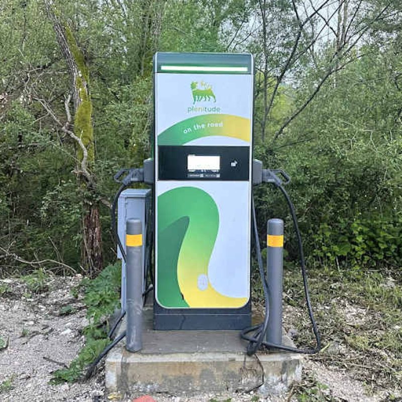 Opi diventa più sostenibile con l'attivazione due nuove colonnine di ricarica per veicoli elettrici
