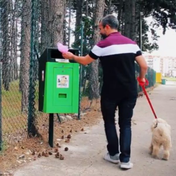 Installate ad Avezzano nuove dog toilette per conferire le deiezioni canine