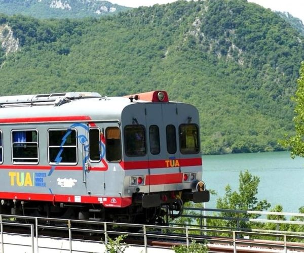 Treno del Parco Sirente Velino