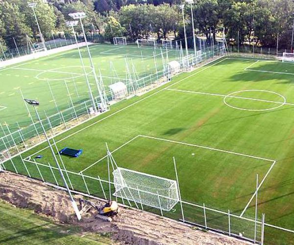 Contributi della Regione Abruzzo per interventi di rigenerazione di impianti sportivi destinati al calcio o polivalenti