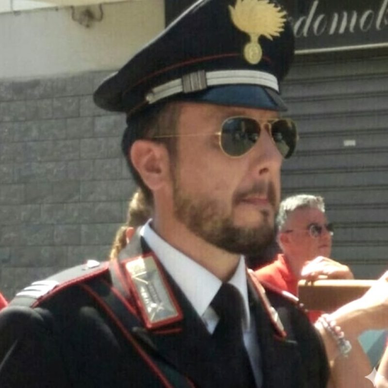 "C revedem n'biazza", il Maresciallo dei Carabinieri Marco Fanella saluta Luco dei Marsi dopo 20 anni