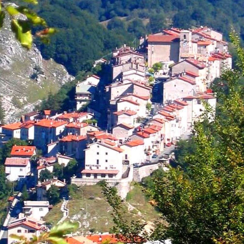 La Via dei Marsi - L'Anello del Parco è realtà, soddisfazione da parte del sindaco Di Santo: "Un nuovo capitolo per il territorio di Opi"