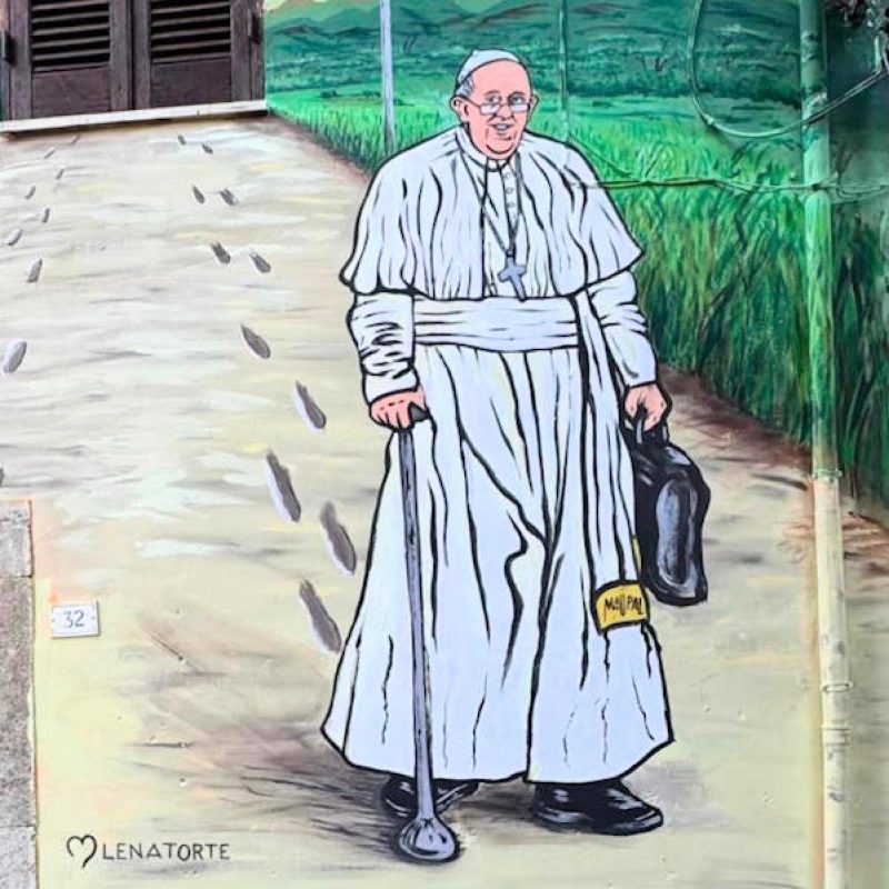 Il murale che Pescocanale dedicò a papa Francesco, figlio di migranti e migrante a sua volta