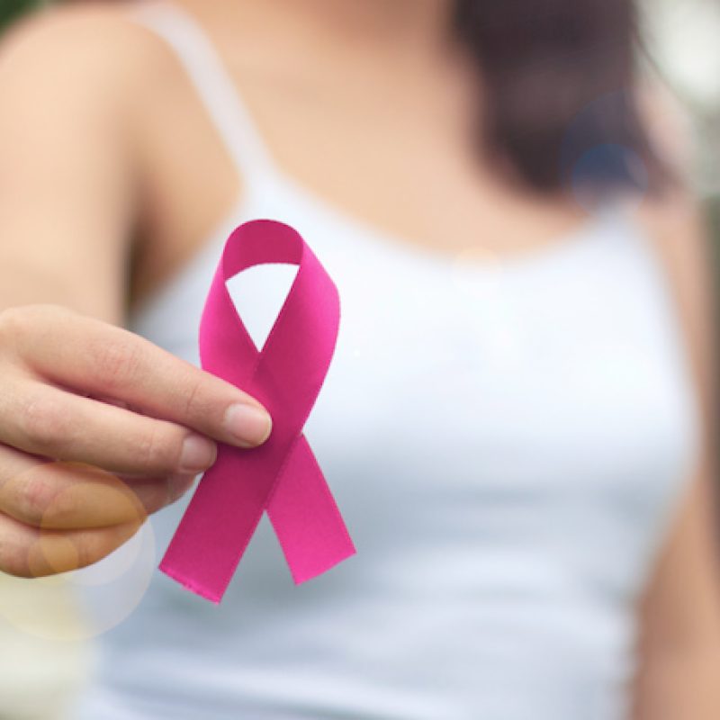 "Con il nastro rosa", prevenzione del tumore al seno: l'8 Marzo visite gratuite e convegno al Castello Orsini