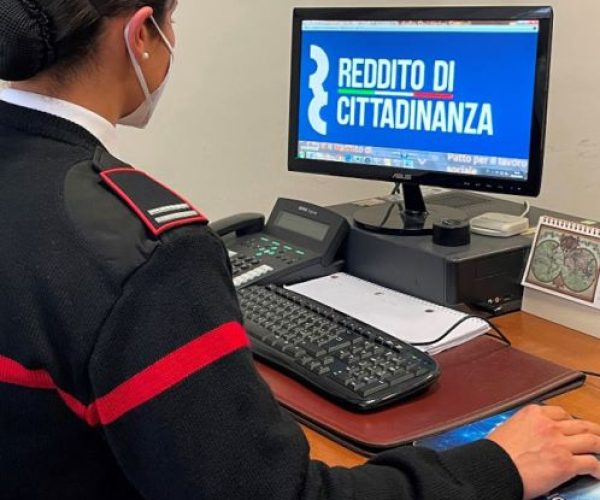 Reddito di cittadinanza: partono i controlli incrociati Inps e Ministero della Giustizia
