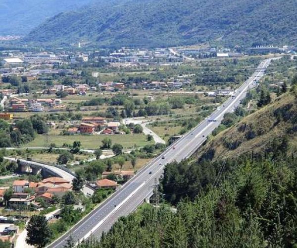 Manutenzione SS 690: dal prossimo 19 Giugno chiusura al traffico dal km 4+400 al km 6+100